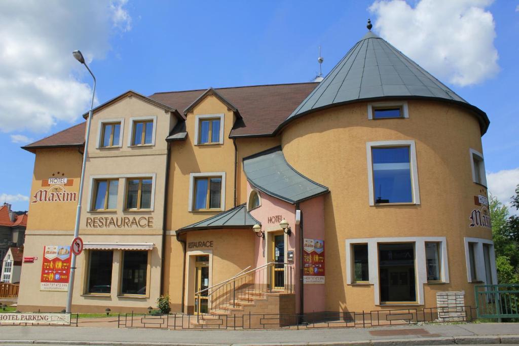 Family Hotel Maxim Beroun  Dış mekan fotoğraf